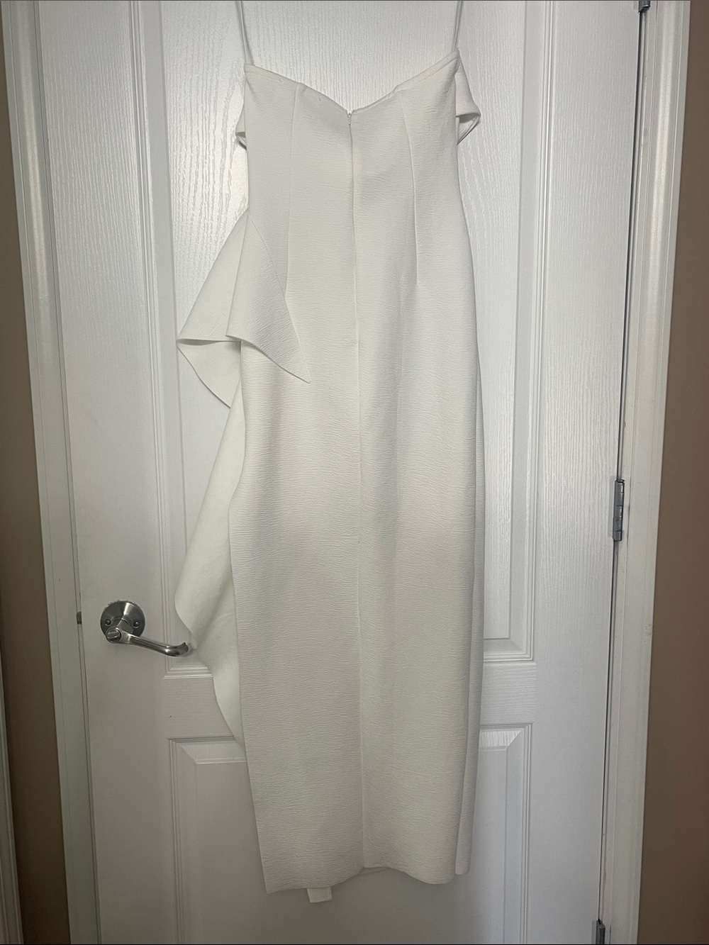 Selfie Leslie Maxi Dress White - Picture 4 of 4